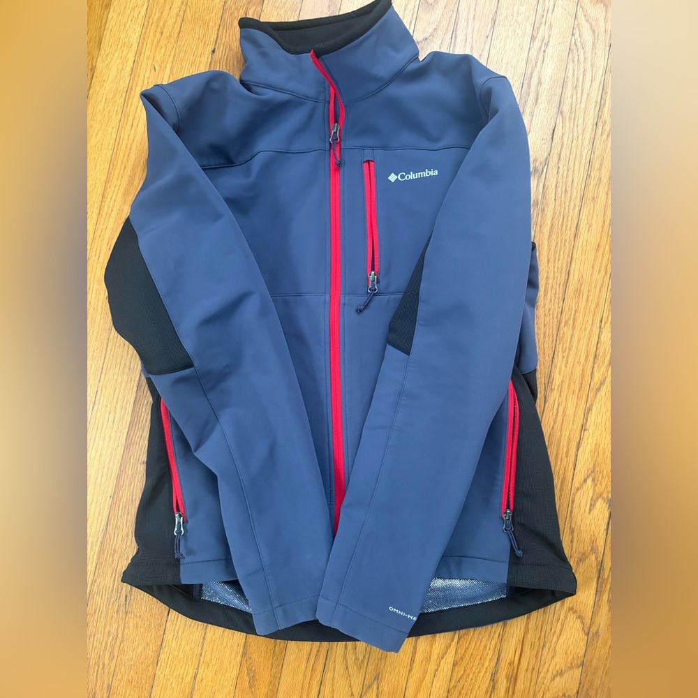 Men’s Large Omni Heat Columbia Blue and Red Performance Jacket